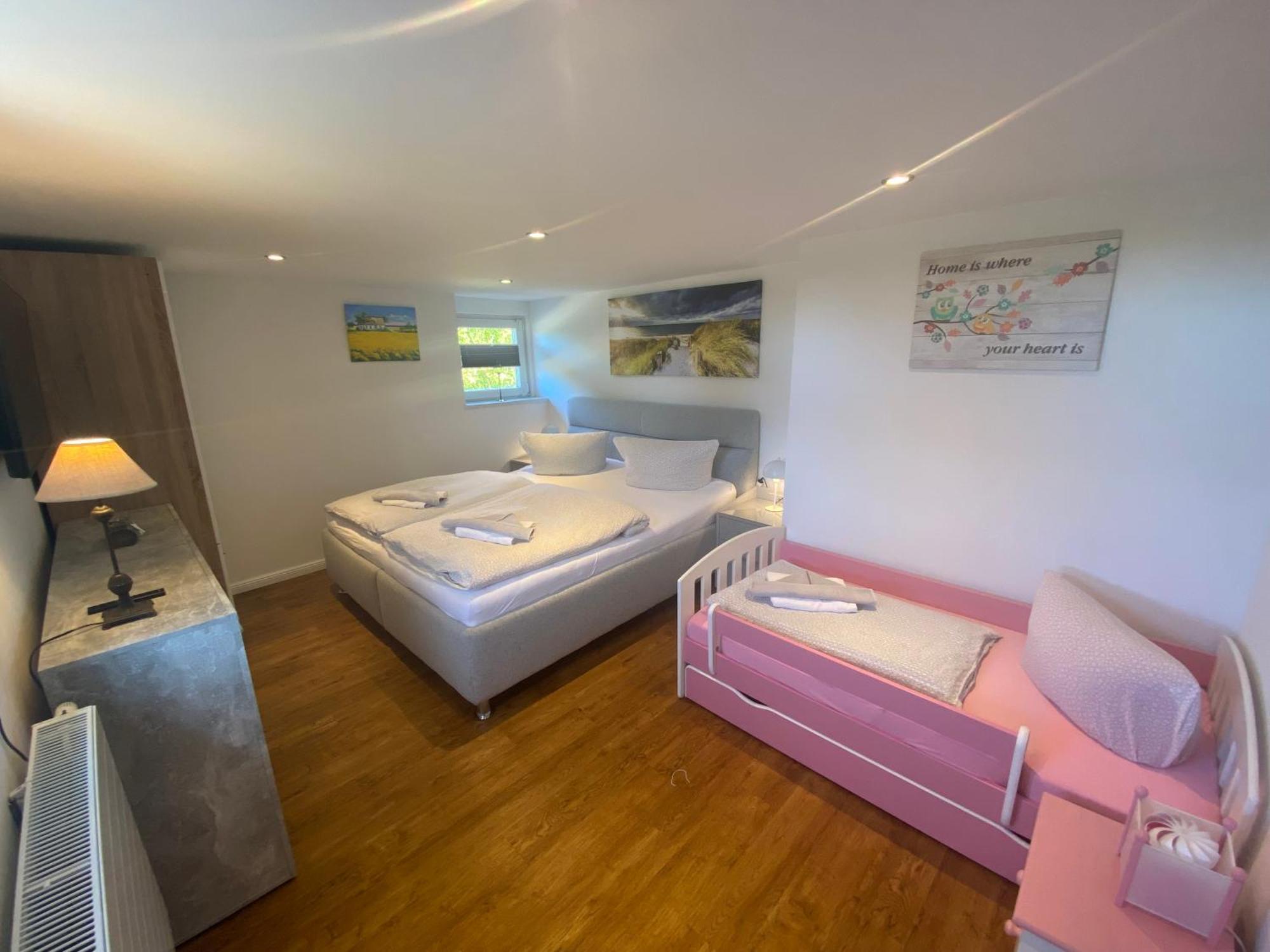 Ferienwohnung *** Landliebe *** Mit Grossem Garten Dummerstorf Zewnętrze zdjęcie